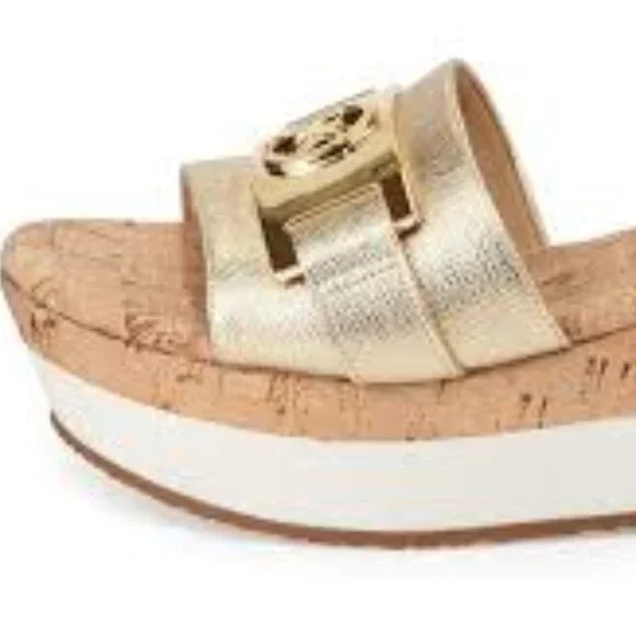 Michael Kors Warren Metallic Gold Wedges Size 6.5M - Picture 3 of 8